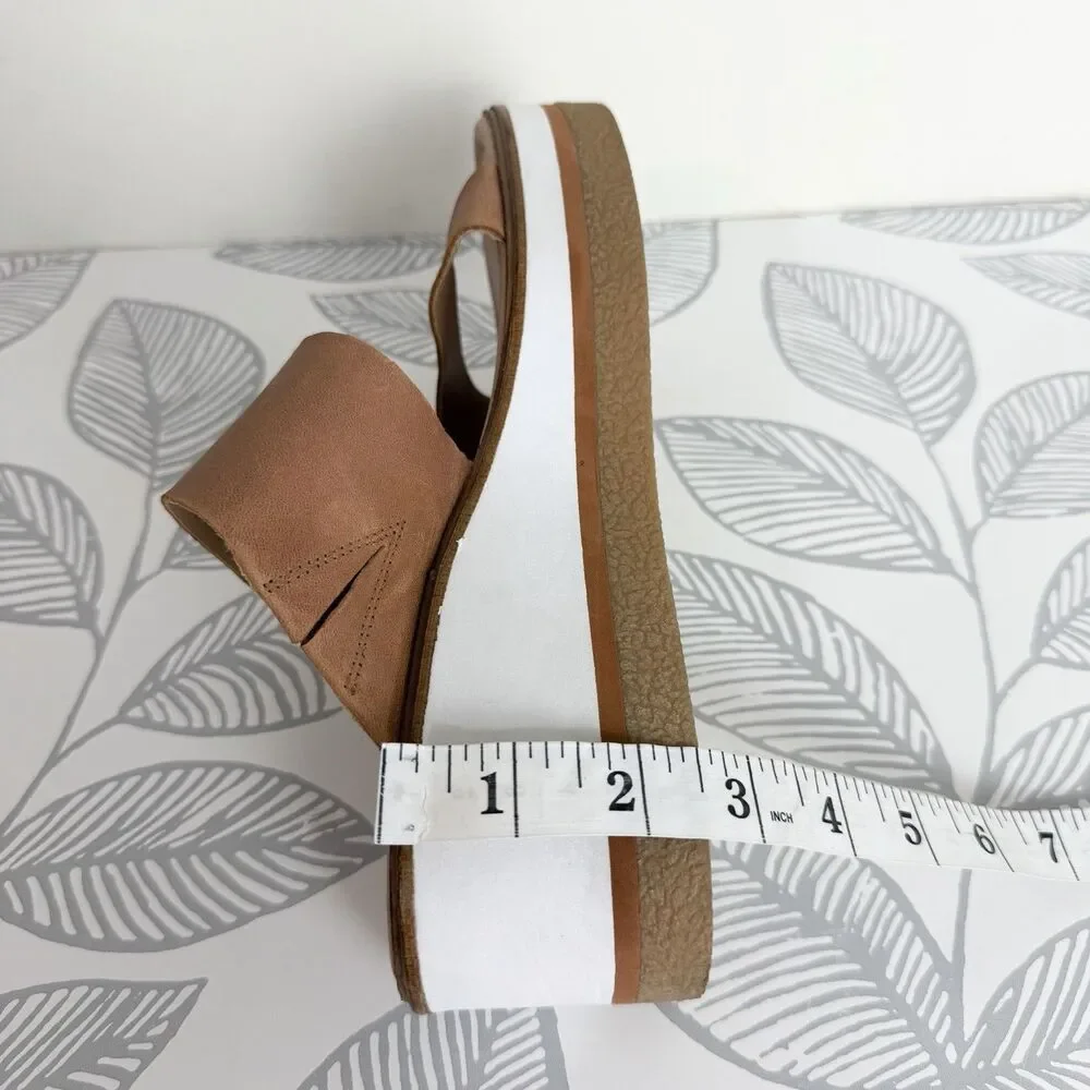Lucky Brand Tavri Leather Platform Sandals Tan White Women’s 8